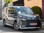 Toyota Voxy SZ Package 2025