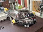 TOYOTA VOXY ZRR80 HEAD LAMP