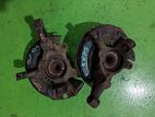 Toyota Vtz SCP10 Front Hub Set