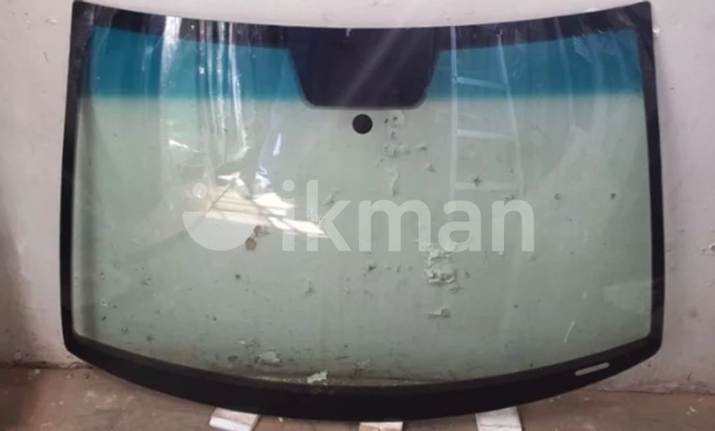 Toyota windscreen for Sale in Pannipitiya ikman