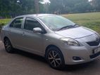Toyota Yaris 2011