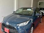 Toyota Yaris G LED 4WAY HEAD REST 2024