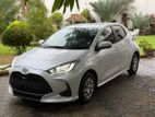 Toyota Yaris G LED / 6 SPKER 2025