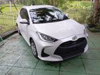 Toyota Yaris G LED LIGHT PEARL 2023