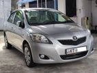 Toyota Yaris VVTI 2012