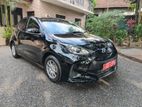 Toyota Yaris X GRADE - BLACK- 2022