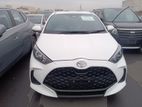 Toyota Yaris X GRADE-WHITE 2024