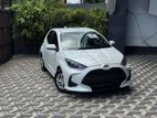 Toyota Yaris X LIMITED B/N 2025