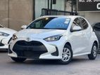 Toyota Yaris X Pearl White 2023