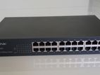 TP-LINK 24-Port Switch
