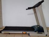 Treadmill QT835