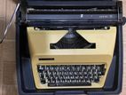 Triumph Junior 12 Portable Type writer