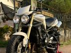 Triumph street triple 675 2009