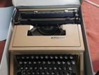 ටයිප්රයිටරයක් English