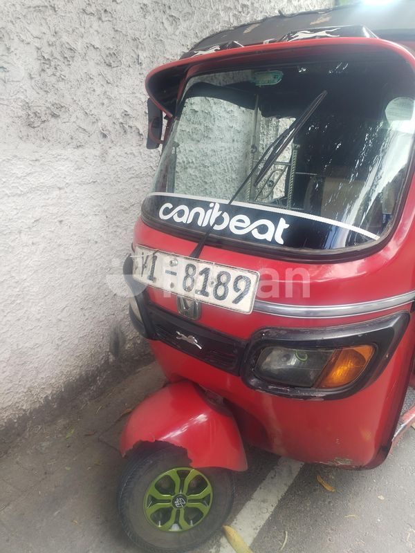 Second Hand Tvs Three Wheel Ikman Lk TVS Three Wheeler 2011 For