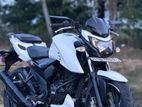 TVS Apache 2.0 2017