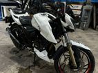 TVS Apache 2017