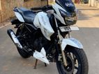 TVS Apache RTR 180 2017