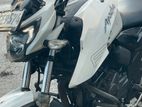 TVS Apache RTR 200 V4 2017