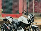TVS Apache RTR 200 White Edition 2017