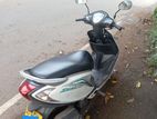TVS Scooty Zest 2015