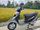 TVS Streak Scooty 2011