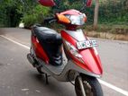 TVS Streak Scooty 2011
