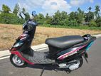 TVS Streak Scooty 2012