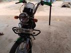 TVS XL 100 2025
