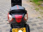 TVS Zest T vs 2016