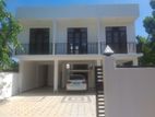 Two Bedroom Apartment for Rent in Piliyandala