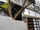 Two interconnected rustic House for Sale in Battaramulla