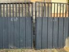 Plain Gates