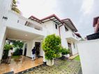 Two Storey House for Sale in Athurugiriya