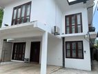 Two Storey House for Sale in Battaramulla Ds1212