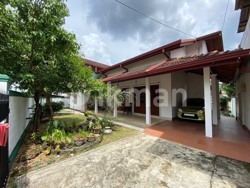 Two storey house for Sale in Matthegoda | ikman