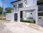Two Storey House for Sale in Piliyandala