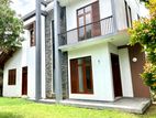 Two Storey Stand-Alone Modern House for Rent - Piliyandala