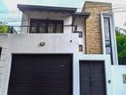 Two-storied house for sell in Kiribathgoda Kongahawatta Rd,