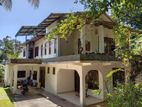 Two storied house in Peradeniya Kandy (TPS2313)