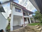 Two storied House Sale Athurugiriya