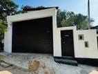 Two Storied Super House In Athurugiriya