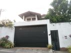 Two Story 06 Br House For Sale - Pathiragoda