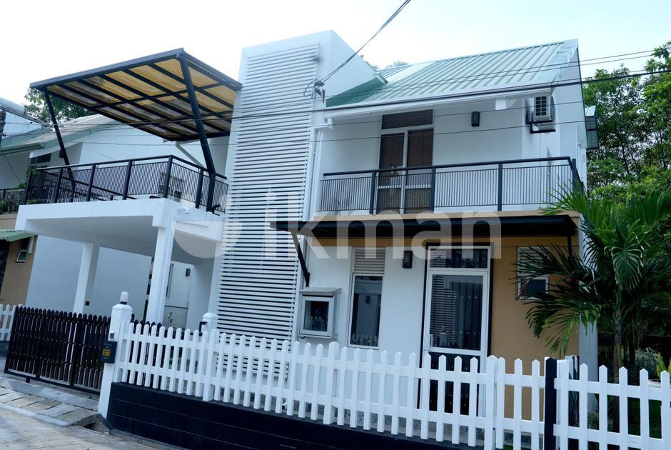 Two story 3 bedroom house for rent in malabe | ikman