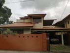 Two story 4 bedroom house for rent in Rajagiriya Kalapaluwa