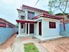 Two Story 5 Bedrooms House for sale in Kottawa dolekade