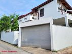 Two-Story House for Rent at Nugegoda (NRe 149)