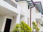 Two Story House for Rent in Athurugiriya