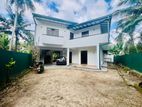 Two Story House for Rent in Athurugiriya