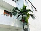 two story house for rent in baththaramulla